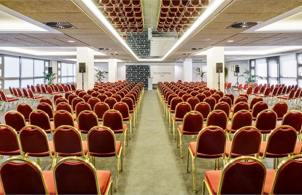 Sercotel Gran Hotel Zurbaran Badajoz Extérieur photo