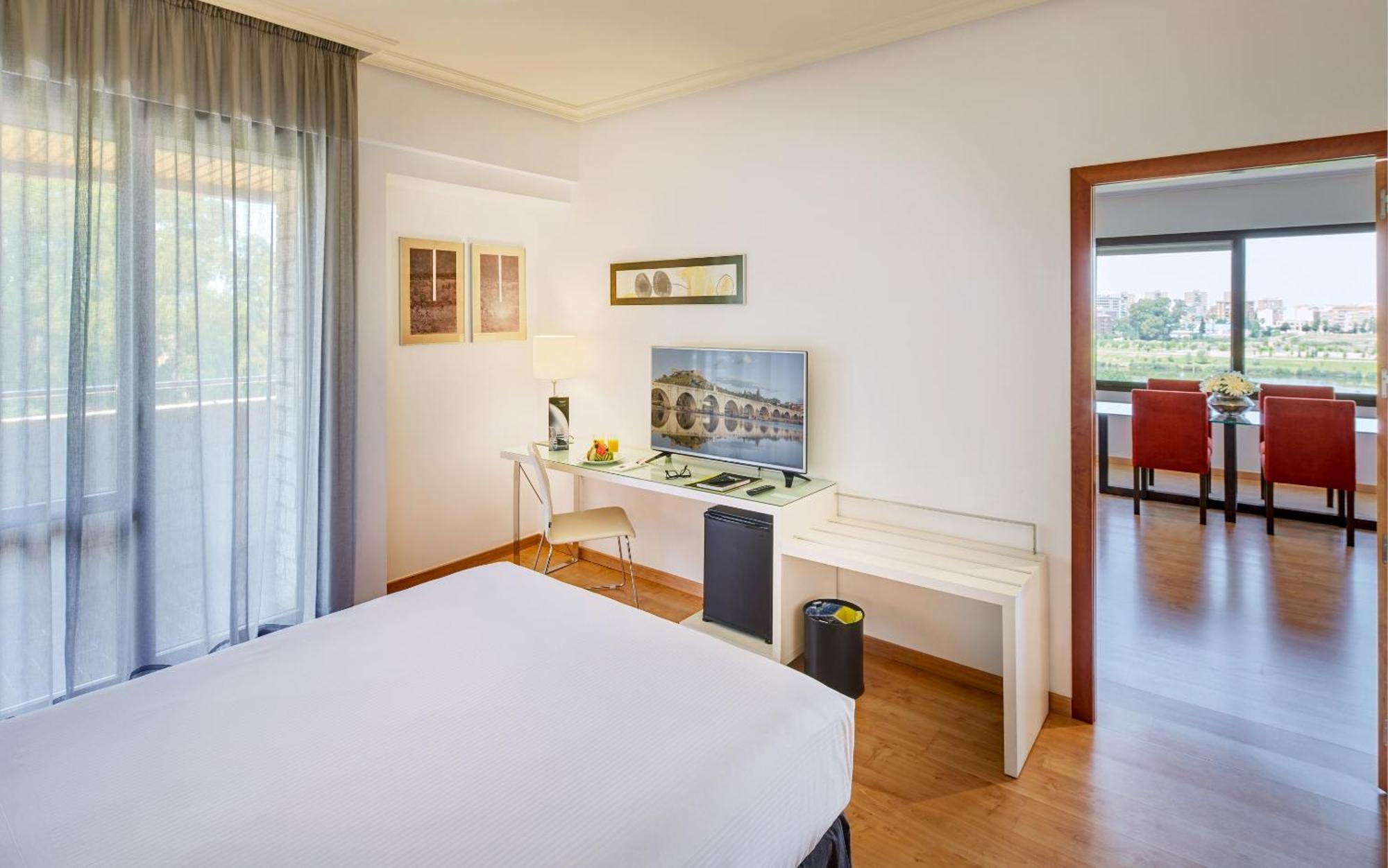Sercotel Gran Hotel Zurbaran Badajoz Extérieur photo